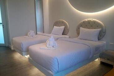 Hotel Avatara Resort