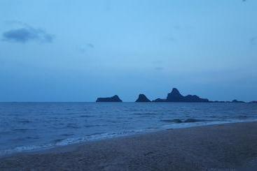 هتل Prachuap Garden View Resort
