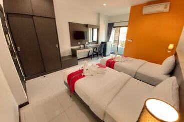 酒店 The Siri Place