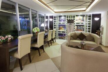 渡假胜地  Suvarnabhumi Ville Airport