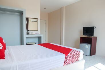 住宿加早餐  Norn Ranong Boutique