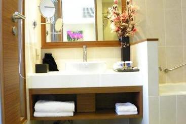 هتل Grand Garden  & Residence