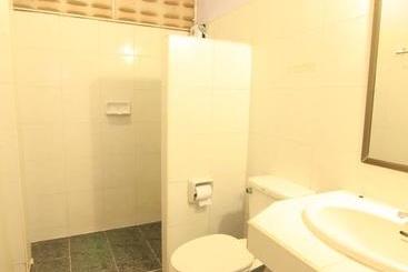 هتل Salatan Resort