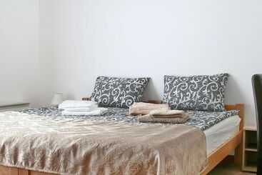 דירות לתיירים Lala Luxury Suites