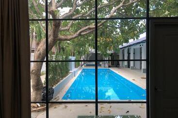 אתר נופש La Riva Boutique