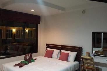 渡假胜地  Rimlay Bungalow