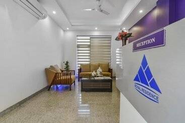 בית מלון כפרי Royal Residence Golf View