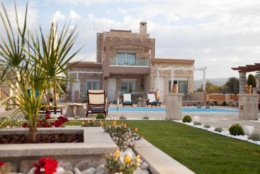 آپارتمانهای توریستها Blue Horizon Villa & Suites