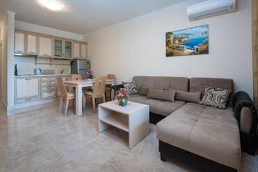 בית מלון כפרי Apartments In Esteban Complex