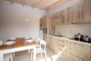 هتل Electra Apartments