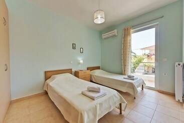 관광객 아파트 Matina's Residence