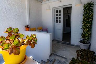 Pensión Join Us Low Cost Rooms
