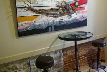 호텔 Amymone And Adiandi