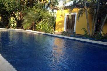 酒店 Cabinas Cigalou Tamarindo