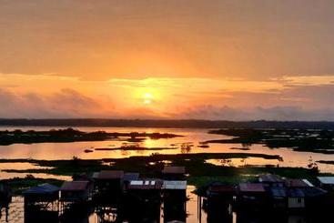 هتل Hostal Maravilla Amazonica