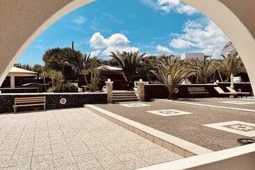 בית מלון כפרי Villa Danezis