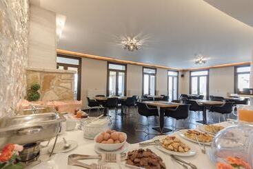 Perivoli Country Hotel & Retreat