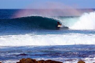 منتجع Playa Negra