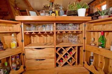 تختخواب و صبحانه Chalet Le Pot De Miel
