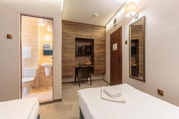 ホテル хотел микадо