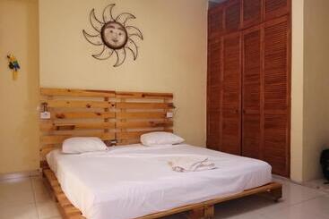 בית מלון כפרי Guest House La Casa Del Quetzal