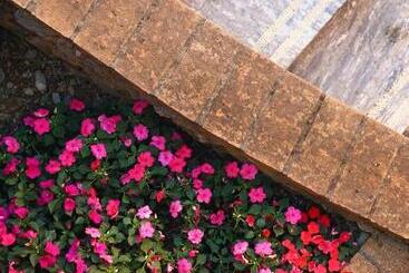 هتل Le Ville Relais