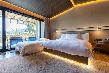 Amber Pure Hill Hotels & Resorts Jeju