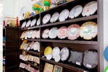 تختخواب و صبحانه Sanasai Inn