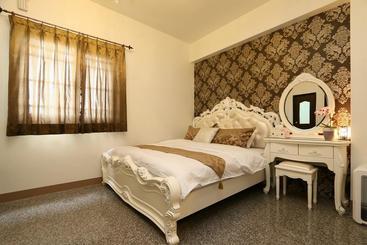 تختخواب و صبحانه Wei Yu House
