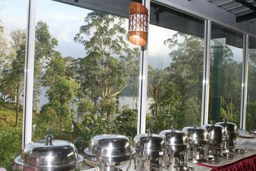 Отель Ayos Hill