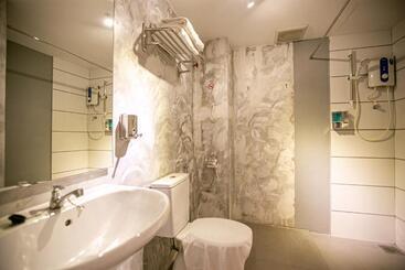 Отель Chulia Mansion