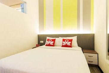 호텔 Oyo Rooms Jalan Kinta Komtar