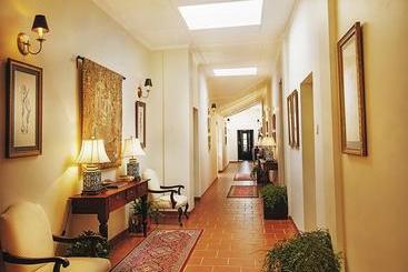پانسیون Mandira Dickoya Bungalow