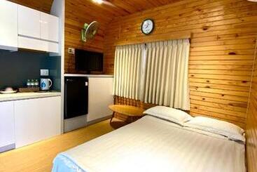 استراحتگاه An Hoa Residence