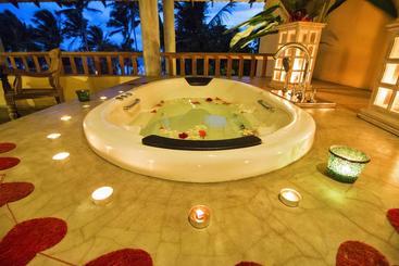 Villa Saffron Hikkaduwa