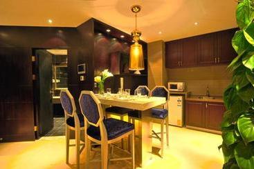 Bailing International Hotel And Apartment