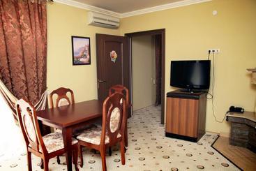هتل Alex Resort & Spa