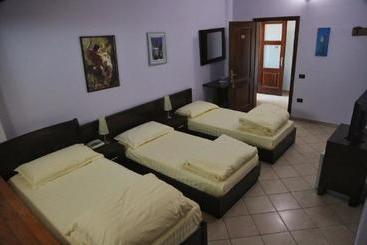 בית מלון כפרי Resort Nord Park