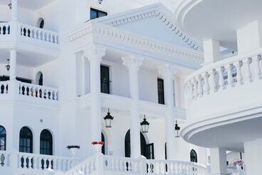 شقة Hollywood Mirage   Excel Hotels & Resorts