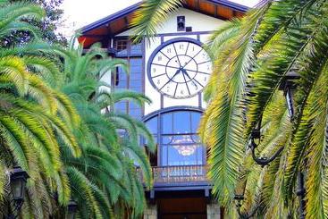 استراحتگاه Wellness Park Hotel Gagra All Inclusive