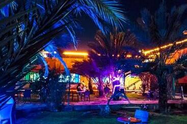 هتل La Lune Du Desert