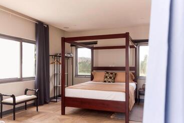 هتل Serenity Residences & Spa   Kokrobite Beach