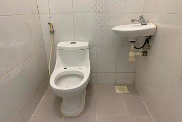 ホテル Oyo 92986 Inara Homestay