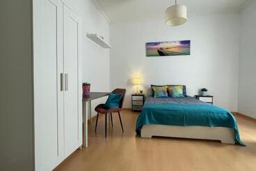 Общежитие Central Rooms Cathedral