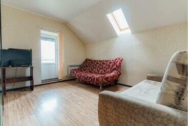 تختخواب و صبحانه Căn Hộ ấm Cúng Với Nhiều Không Gian Và Máy Lạnh