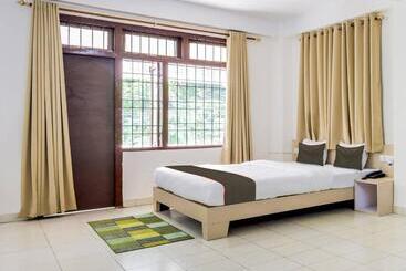 Отель Collection O Erica