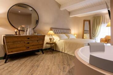 住宿加早餐  Corte Rossetti Relax Assoluto E Luxury Urban Spa