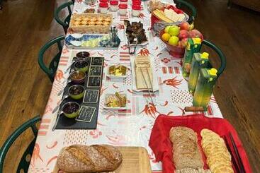 فندق Chambres D'hôtes L'astazou