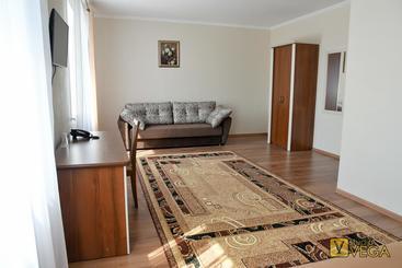 هتل Dostyk Luxe