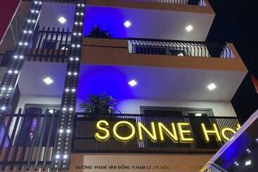 Sonne Hotel Quang Binh
